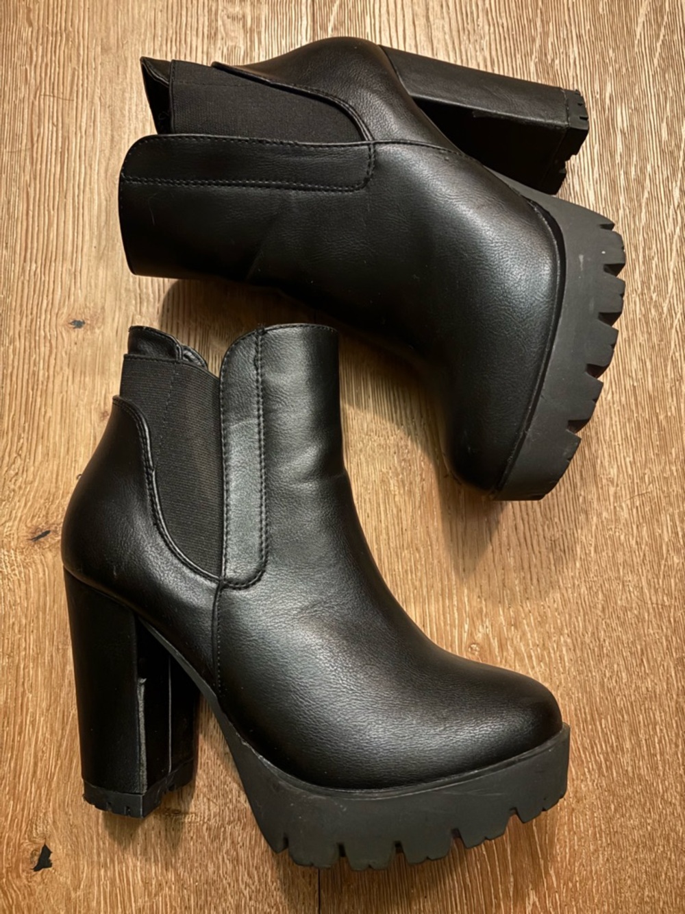 Chunky Heel Black Platform Ankle Boots for Women